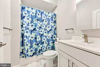 602 W Jefferson, Philadelphia, PA 19122 - Photo 6