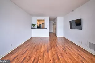 3 N Chris Columbus Blvd, Philadelphia, PA 19106 - Photo 8