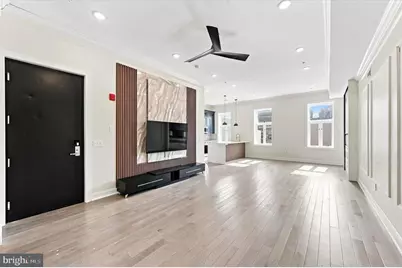 260 S 18th Street #1, Philadelphia, PA 19103 - Photo 6