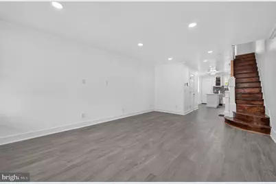 807 N 42nd Street, Philadelphia, PA 19104 - Photo 8