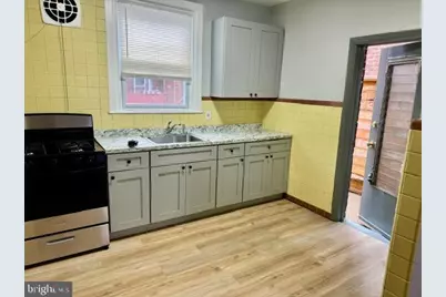 914 Anchor Street, Philadelphia, PA 19124 - Photo 4
