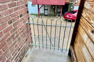 914 Anchor St, Philadelphia, PA 19124 - Photo 6