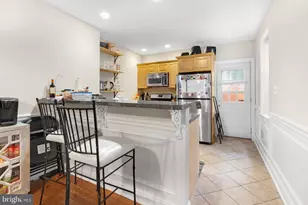 2229 St Albans St, Philadelphia, PA 19146 - Photo 8