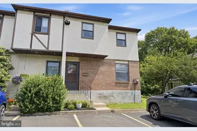 13073 Townsend Road, Philadelphia, PA 19154 - Photo 2