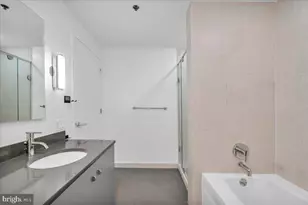 2101 Market St, Philadelphia, PA 19103 - Photo 18