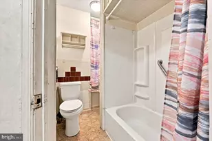 3237 N Bambrey St, Philadelphia, PA 19129 - Photo 10