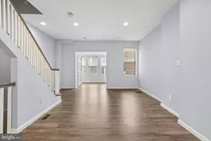 5381 Hazelhurst St, Philadelphia, PA 19131 - Photo 6
