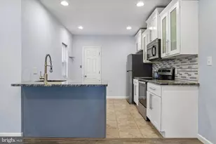5381 Hazelhurst St, Philadelphia, PA 19131 - Photo 10