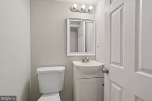 5381 Hazelhurst St, Philadelphia, PA 19131 - Photo 24