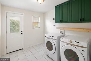 246 Watkins St, Philadelphia, PA 19148 - Photo 6