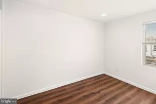 246 Watkins St, Philadelphia, PA 19148 - Photo 12