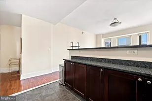 250 S 13th St, Philadelphia, PA 19107 - Photo 22