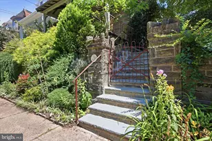 8123 Roanoke St, Philadelphia, PA 19118 - Photo 36