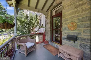 8123 Roanoke St, Philadelphia, PA 19118 - Photo 34