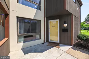 5010 N Convent Ln, Philadelphia, PA 19114 - Photo 28