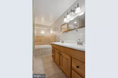 1725 South Street #2, Philadelphia, PA 19146 - Photo 16