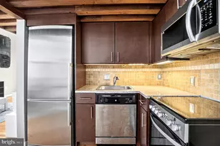 1201 Fitzwater St, Philadelphia, PA 19147 - Photo 10