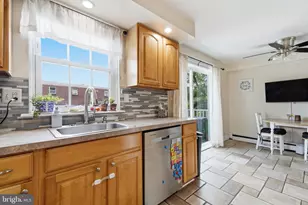 10007 Warfield Pl, Philadelphia, PA 19114 - Photo 12