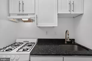 2124 Spruce St, Philadelphia, PA 19103 - Photo 10
