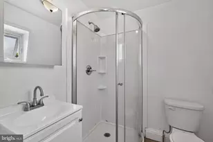 2124 Spruce St, Philadelphia, PA 19103 - Photo 14
