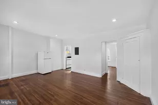 2124 Spruce St, Philadelphia, PA 19103 - Photo 8