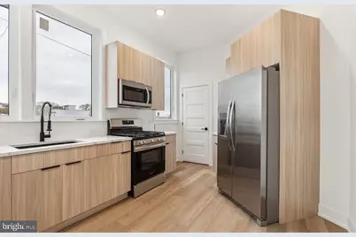 136 E Cumberland Street #3, Philadelphia, PA 19125 - Photo 6