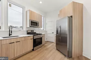 136 E Cumberland St, Philadelphia, PA 19125 - Photo 6