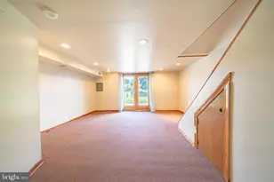 7271 Shalkop St, Philadelphia, PA 19128 - Photo 18