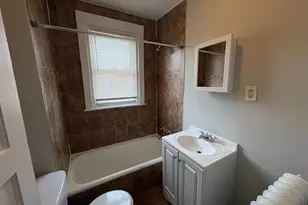 900 Marcella St, Philadelphia, PA 19124 - Photo 12