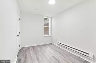 3238 N Woodstock St, Philadelphia, PA 19140 - Photo 8
