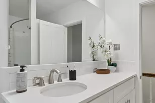 621 S Bambrey St, Philadelphia, PA 19146 - Photo 22