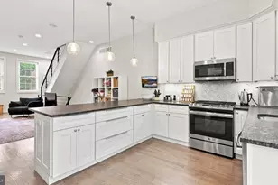 456 Belgrade St, Philadelphia, PA 19125 - Photo 12