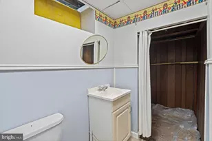268 Kalos St, Philadelphia, PA 19128 - Photo 28