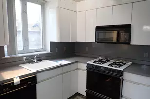 2413 S Warnock St, Philadelphia, PA 19148 - Photo 8