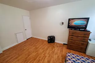 1053 Levick St, Philadelphia, PA 19111 - Photo 18