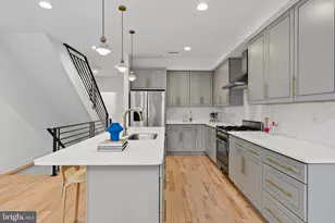 2338 E Fletcher St, Philadelphia, PA 19125 - Photo 10