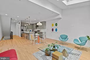 2338 E Fletcher St, Philadelphia, PA 19125 - Photo 4