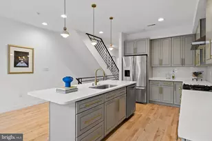 2338 E Fletcher St, Philadelphia, PA 19125 - Photo 10