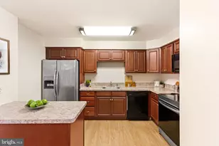 2751 Pennsylvania Ave, Philadelphia, PA 19130 - Photo 10