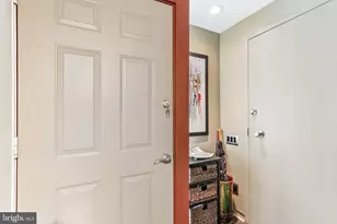 2014 Lombard St, Philadelphia, PA 19146 - Photo 6