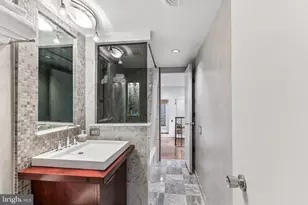 2014 Lombard St, Philadelphia, PA 19146 - Photo 28
