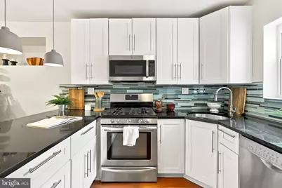 523 S 27th Street, Philadelphia, PA 19146 - Photo 18