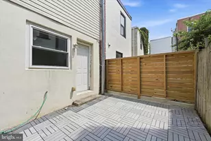 406 Pierce St, Philadelphia, PA 19148 - Photo 10