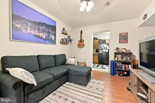 620 Catharine St, Philadelphia, PA 19147 - Photo 2