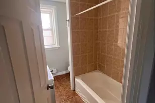 5457 Erdrick St, Philadelphia, PA 19124 - Photo 4