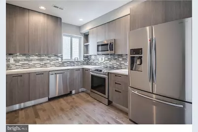 910 N 16th Street #C, Philadelphia, PA 19130 - Photo 4