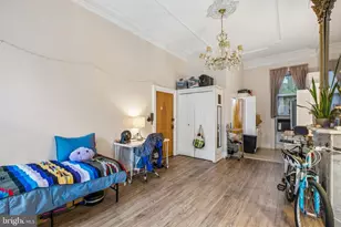 2217 Locust St, Philadelphia, PA 19103 - Photo 16