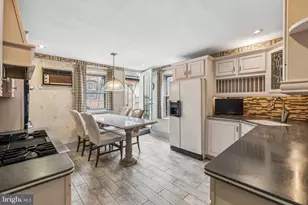 2217 Locust St, Philadelphia, PA 19103 - Photo 58