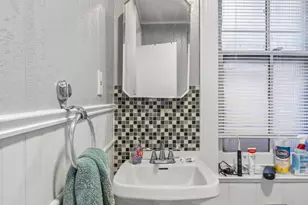 2217 Locust St, Philadelphia, PA 19103 - Photo 32
