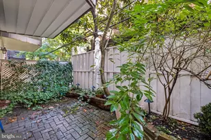 2217 Locust St, Philadelphia, PA 19103 - Photo 28